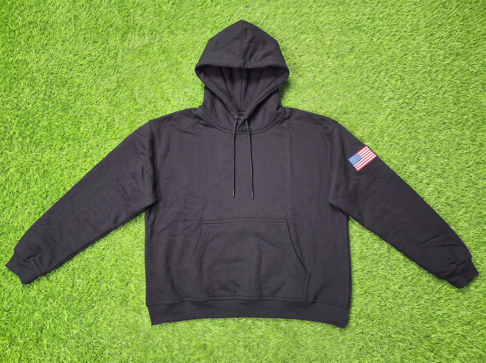 20 private label hoodies made for a USA clothing brand by Lethletic